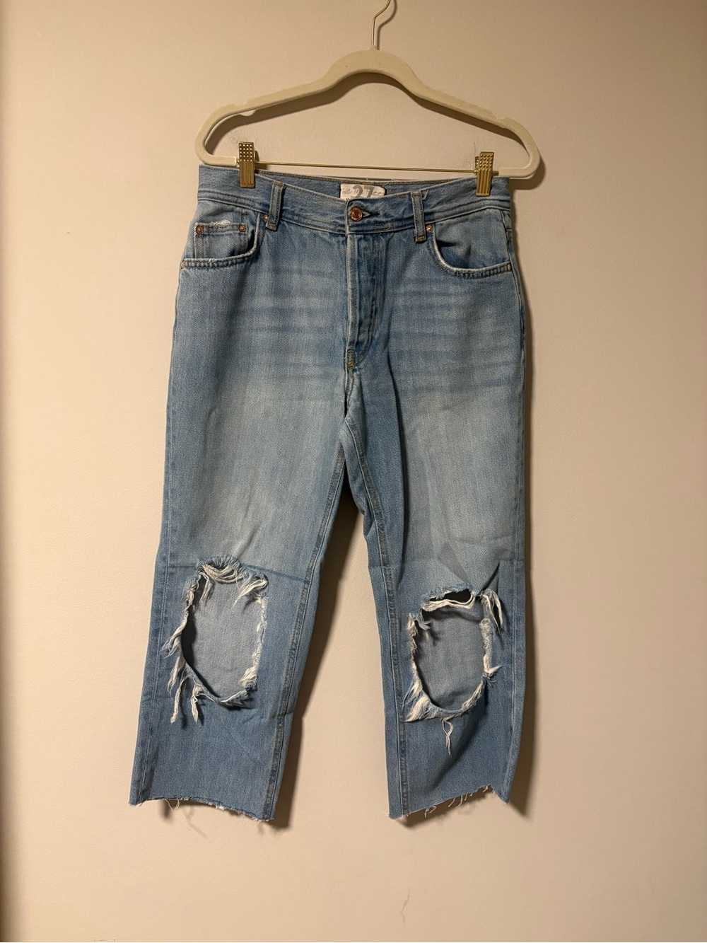 Free People Maggie Distressed Crop Jean 27